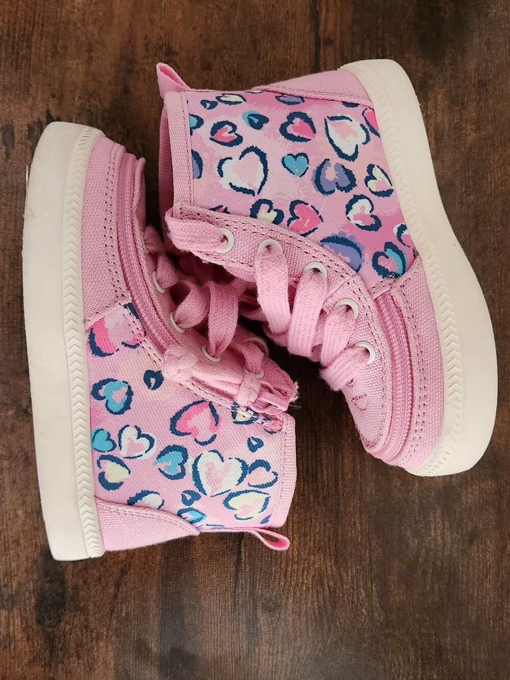 Billy Footwear Kids Pink Heart High-Top Sneakers